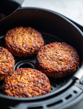 Air Fryer Vegan Cheeseburgers