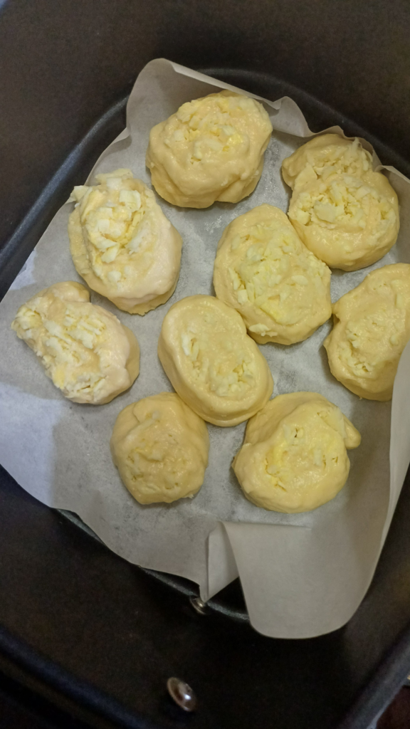 How to make Air Fryer Cheesy Garlic Bread